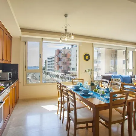 Imagine You And Your Family Renting This Perfect Holiday Apartment Minutes From The Beach, Larnaca Apartment 1390 Larnaca